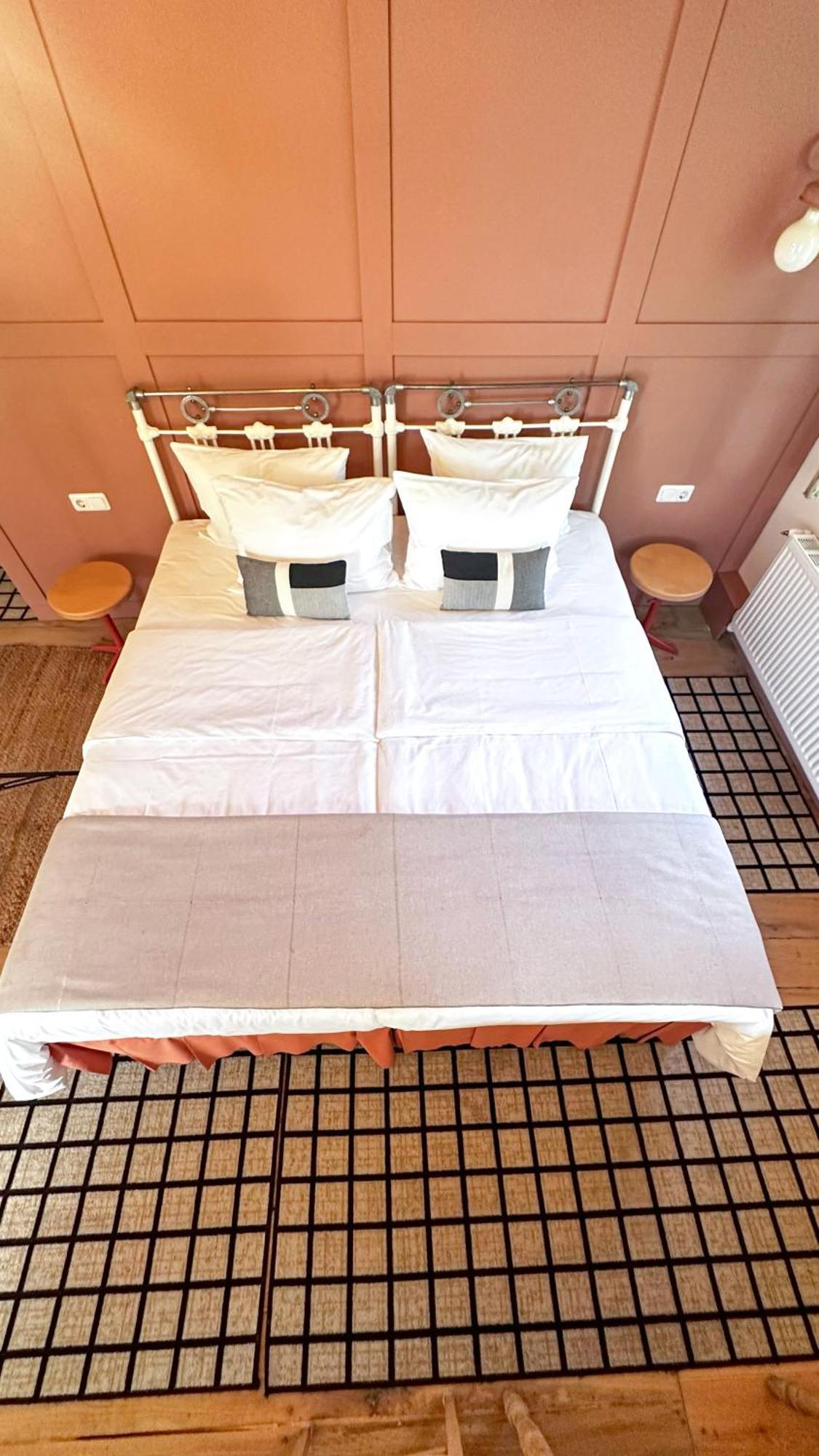 Durr 32 Hotel ดีลีจาน ภายนอก รูปภาพ